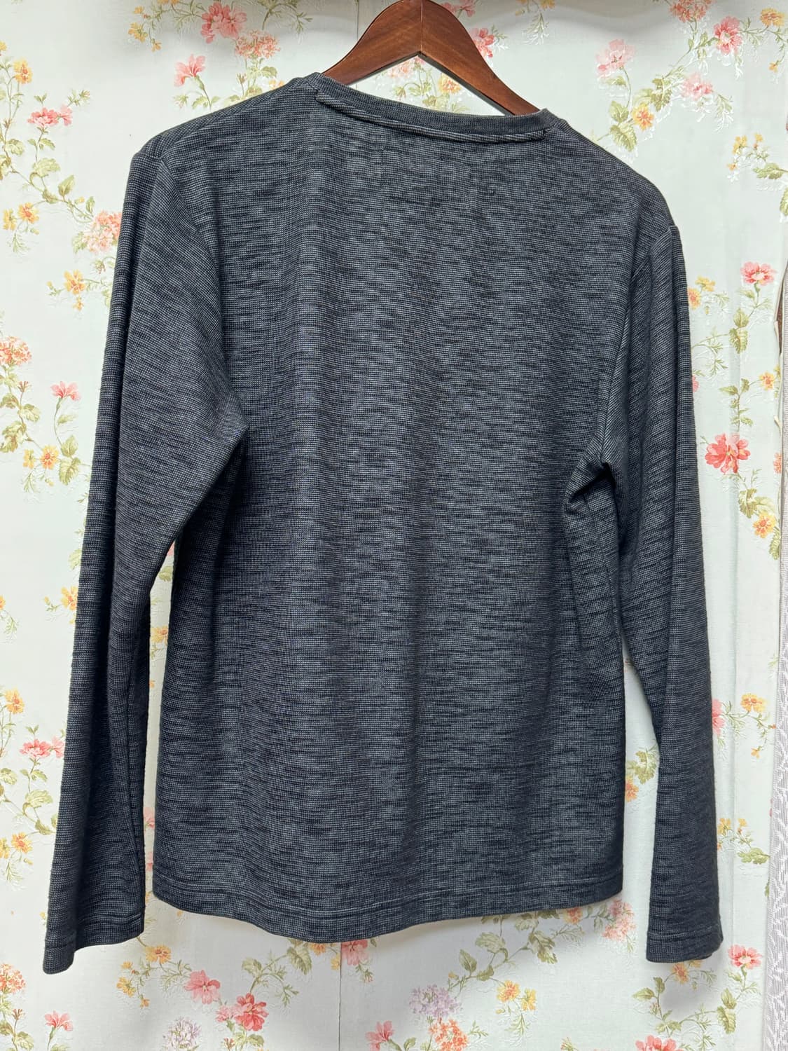 챠콜 레이어드 헨리넥 슬리브 상품이미지2