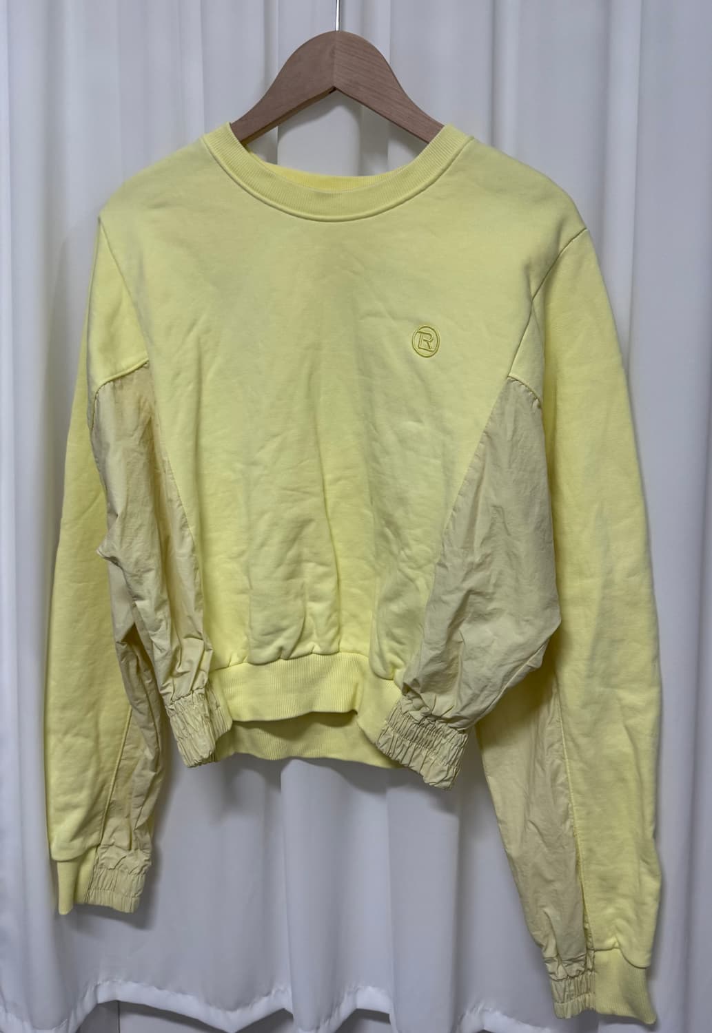 RE_L 리엘 옐로우 한지현 맨투맨 상품이미지7