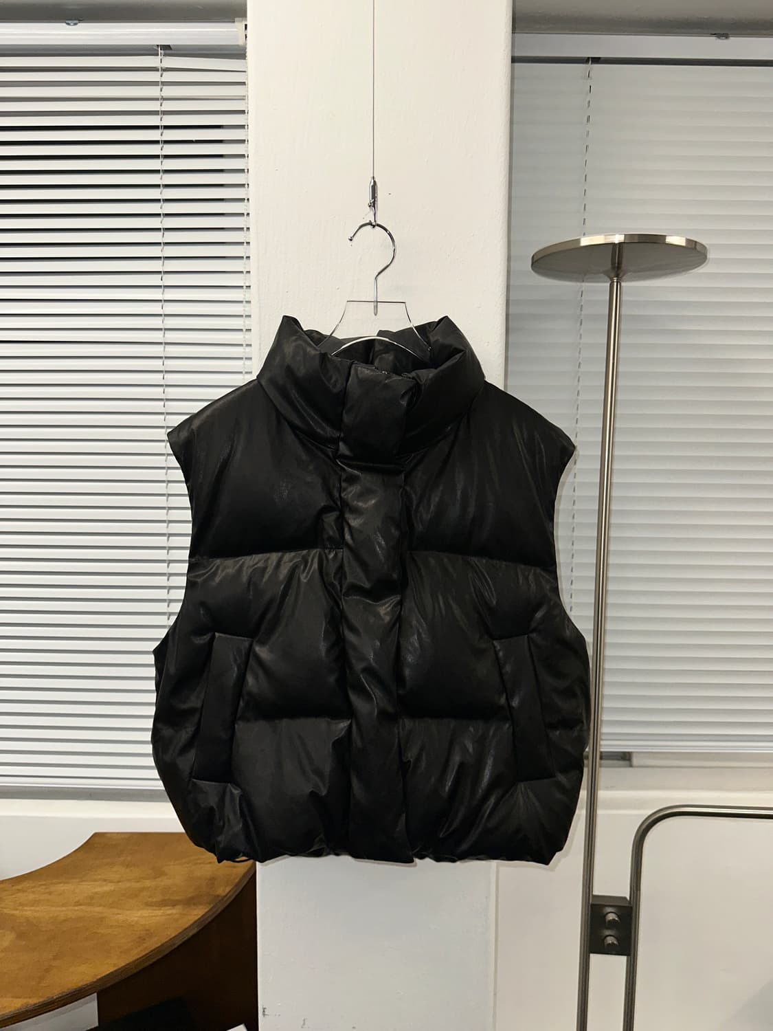 studio tomboy 에코레더 패딩 free 상품이미지1