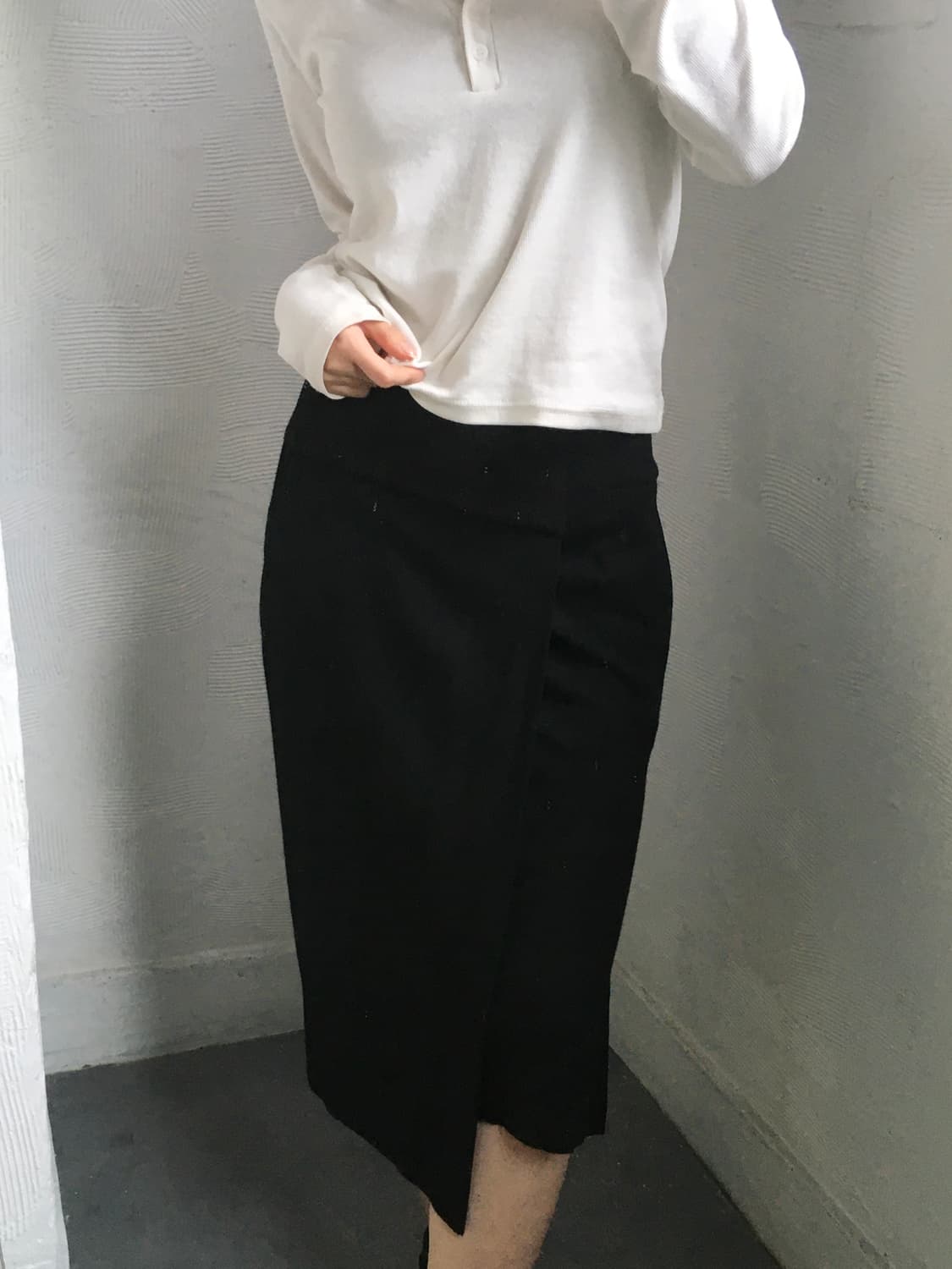 Helmut Lang 헬무트랭 블랙 미디 스커트  상품이미지2