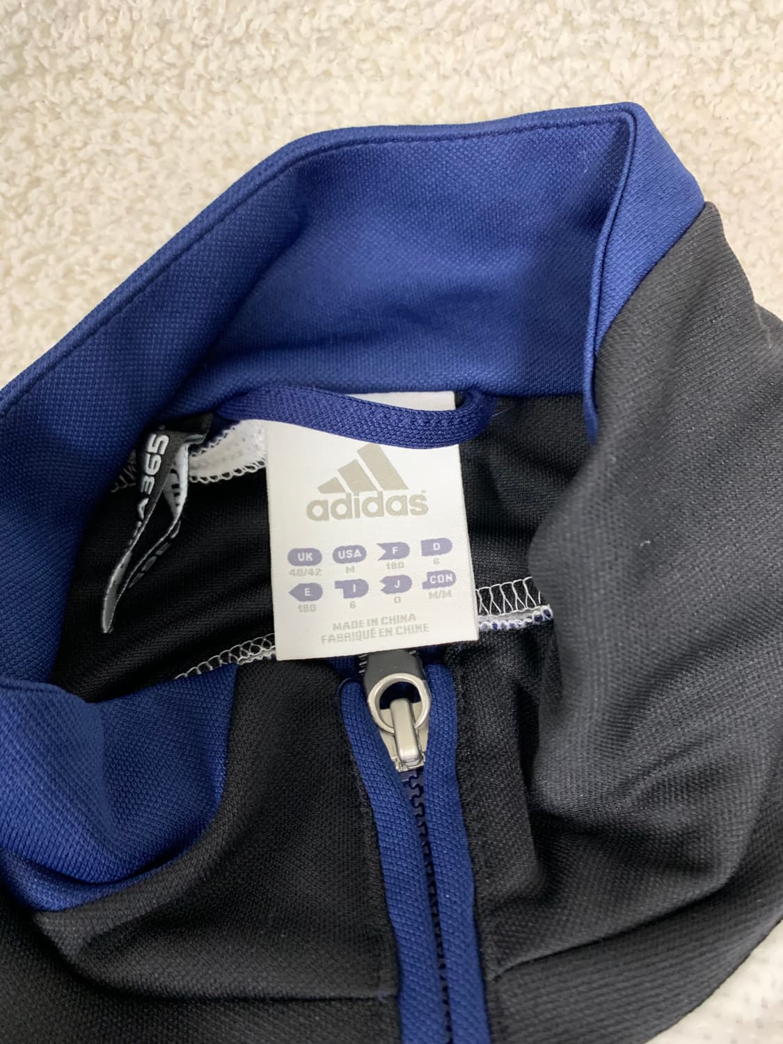 ADIDAS 바람막이자켓 상품이미지2