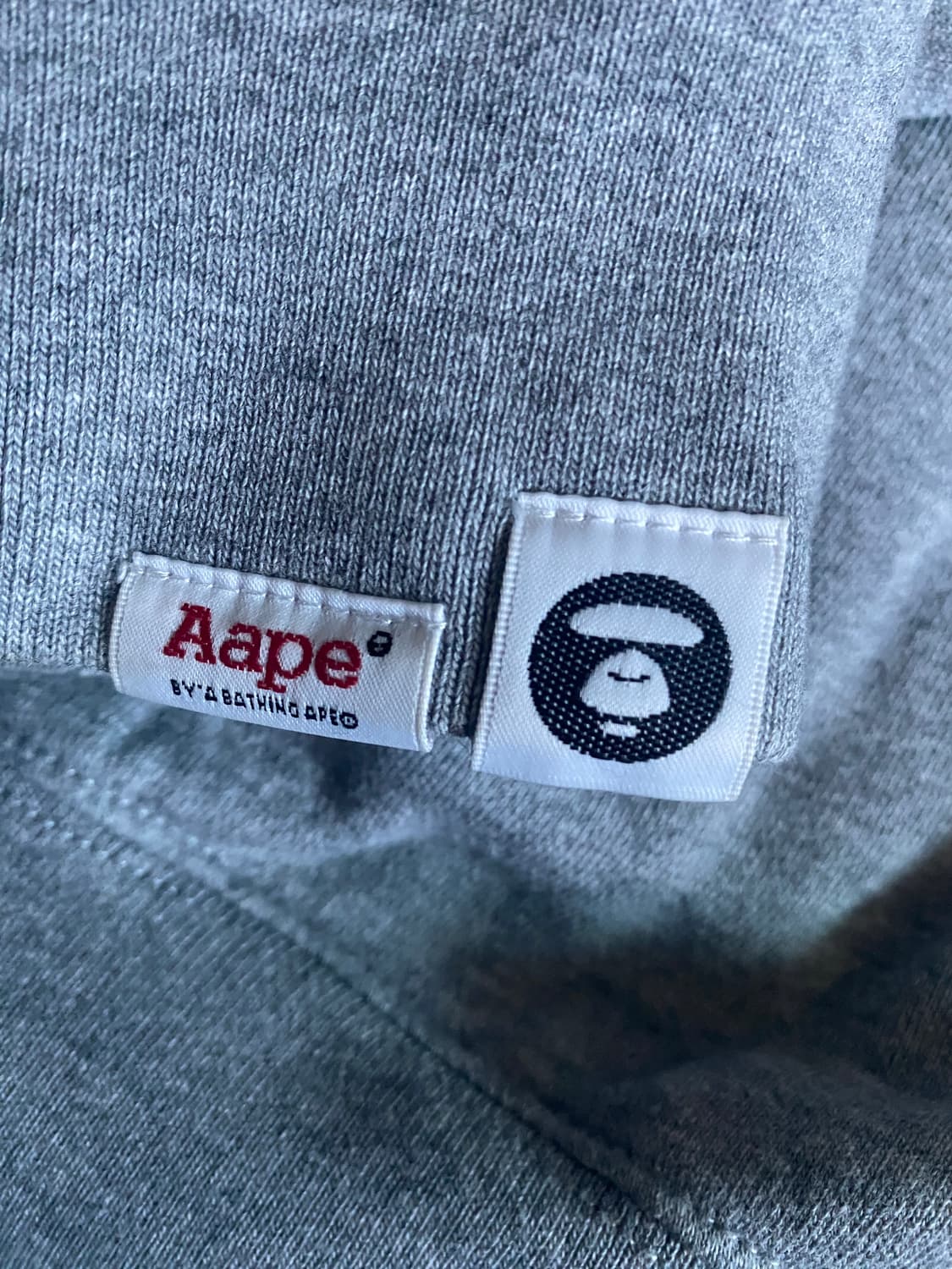 에이프 맨투맨 상품이미지4