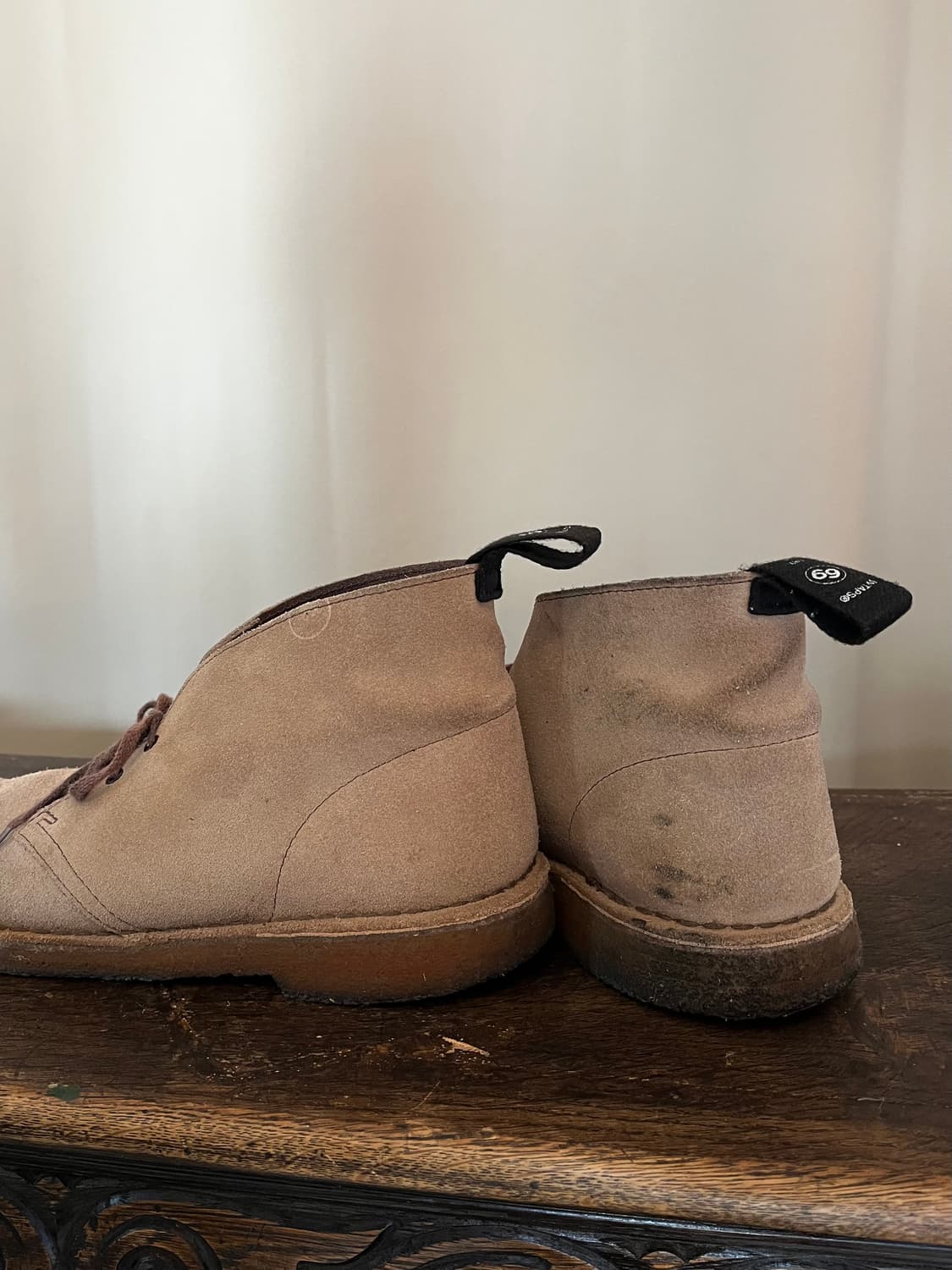 더블탭스 x 클락스 데저트 부츠 상품이미지6