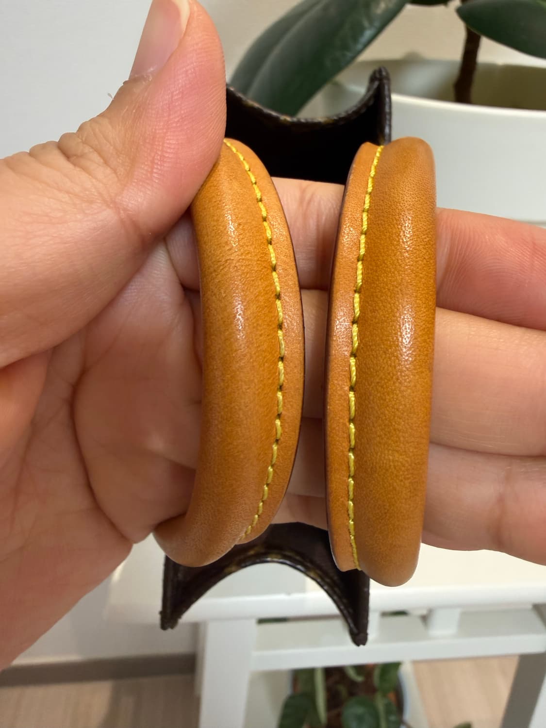 루이비통 쁘띠삭플라 정품리폼백 상품이미지3