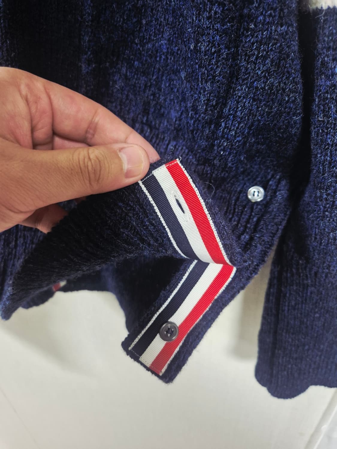 톰브라운 셰틀랜드 가디건3사이즈 상품이미지4