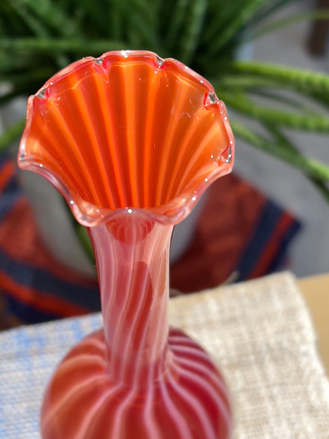 50s Lauscha Bimini Salmon Red Bud Vase 상품이미지5