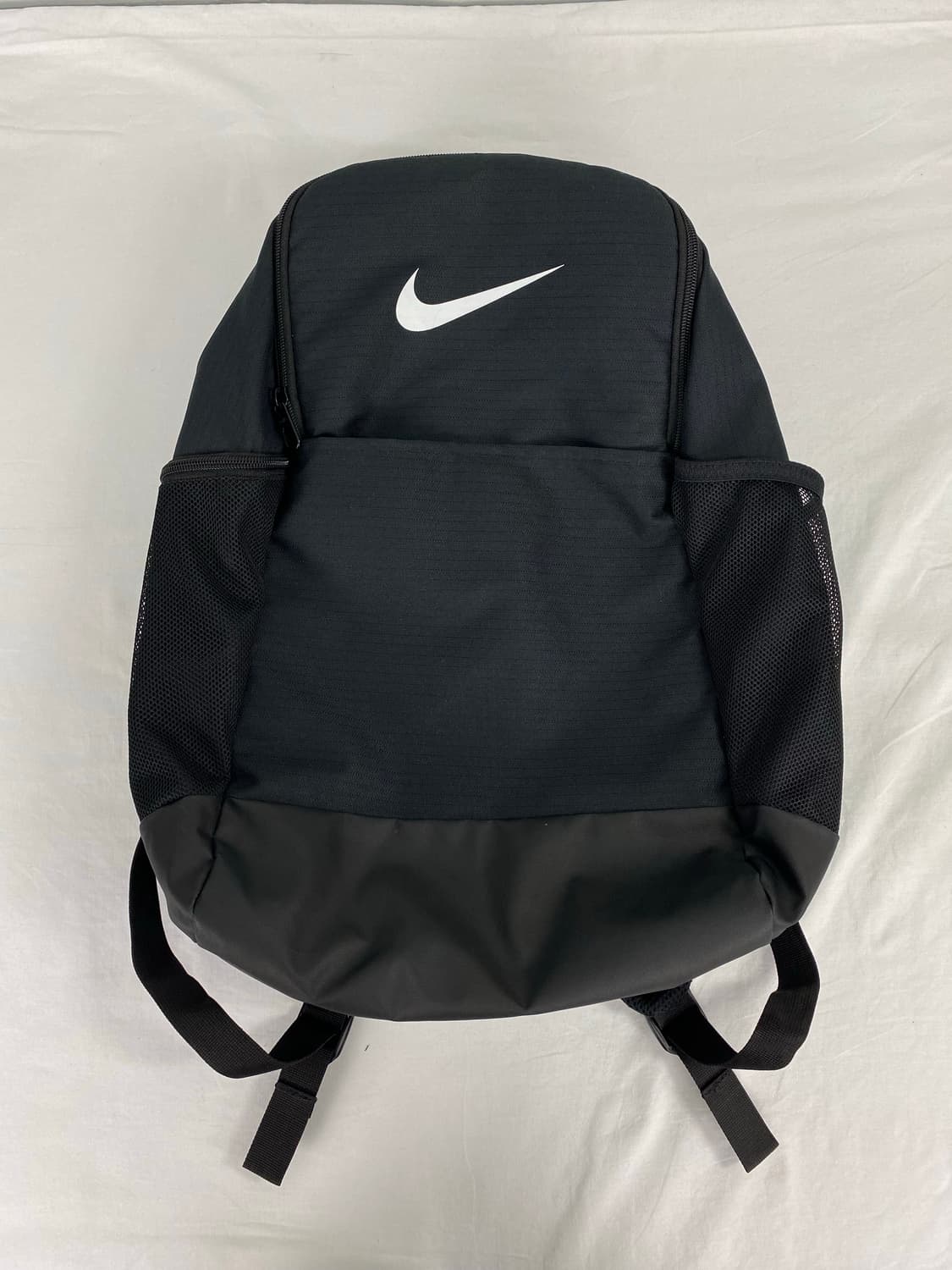 나이키 브라질리아 스우시 백팩 상품이미지1