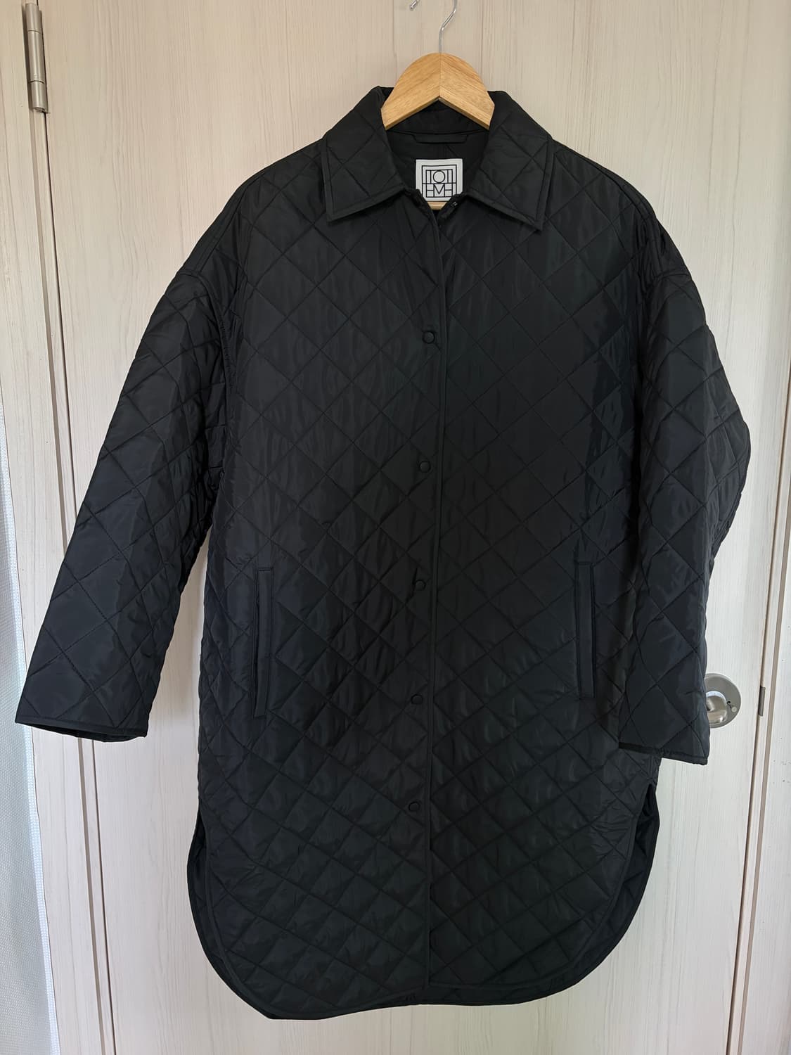 Toteme 토템 퀼팅 코쿤 코트 블랙 xxs 상품이미지3