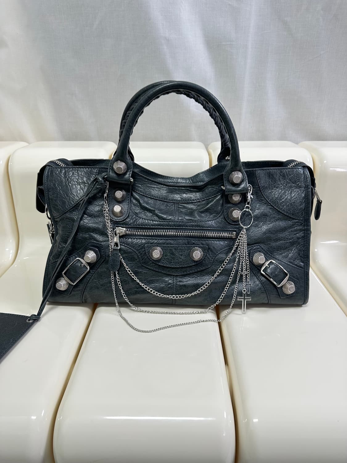 [A 정품] 발렌시아가 시티 모터백 파트타임 다크그레이 상품이미지6