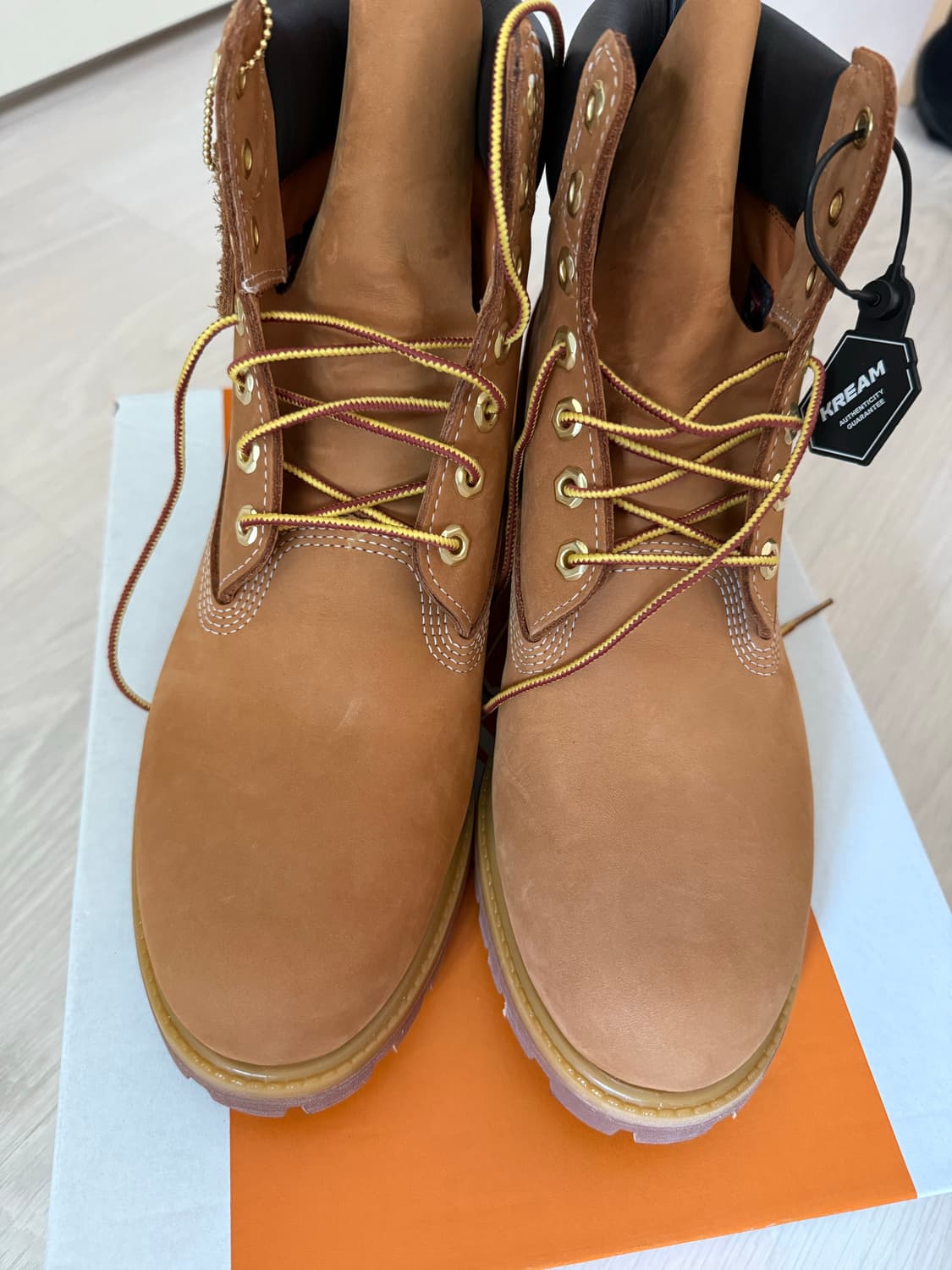 팀버랜드 6인치 275 새상품 상품이미지1