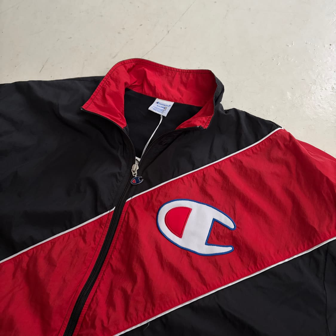 챔피온 빈티지 빅로고 나일론 트랙 자켓 XL 상품이미지4