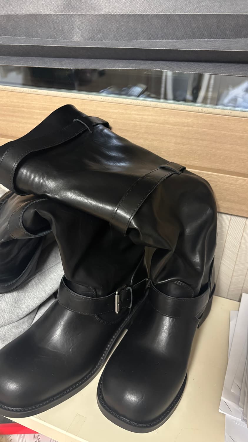 세인트새틴 루브 소가죽 벨티드 롱 부츠 245 상품이미지2