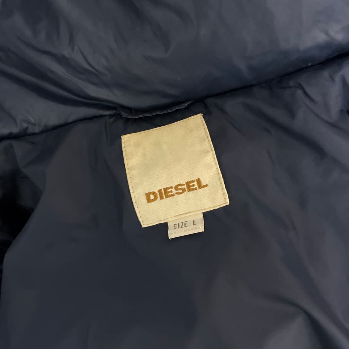 디젤 y2k 글로시 다운 푸퍼 패딩 상품이미지8