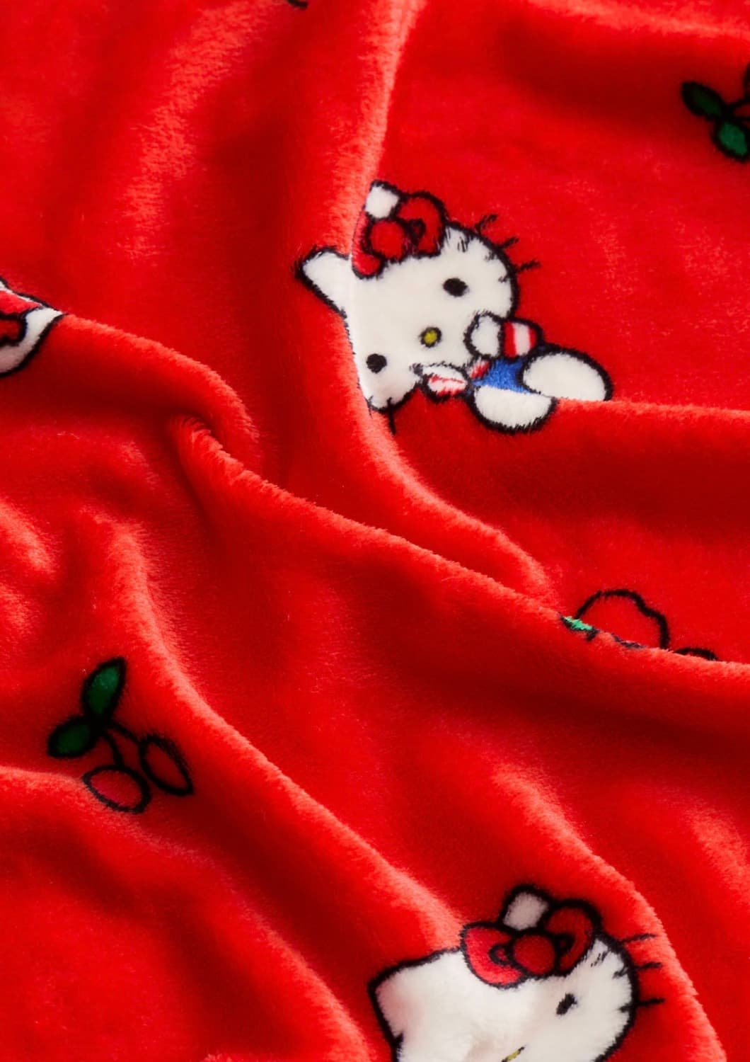 h&m 헬로키티 담요 국내재고x 상품이미지4