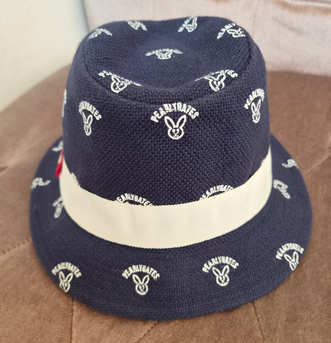 파리게이츠 토끼로고패턴 골프 버킷햇
 상품이미지6