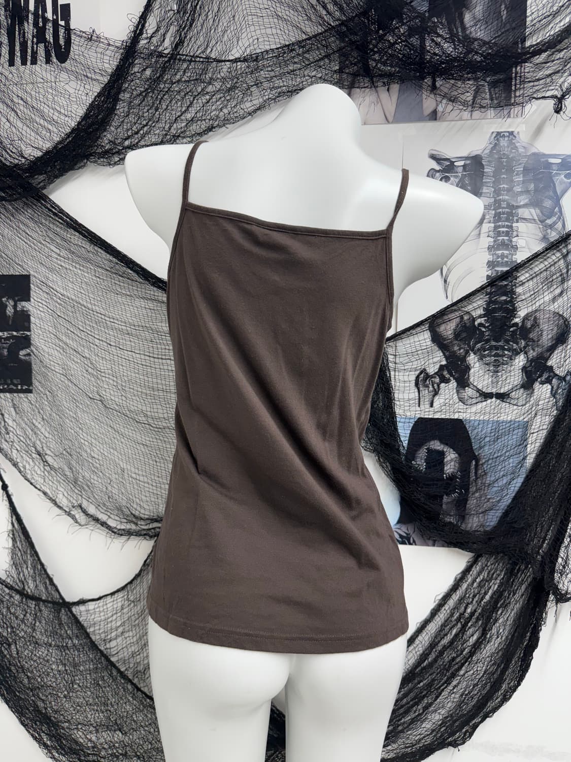 Lace button detail brown camisole  Price 상품이미지5