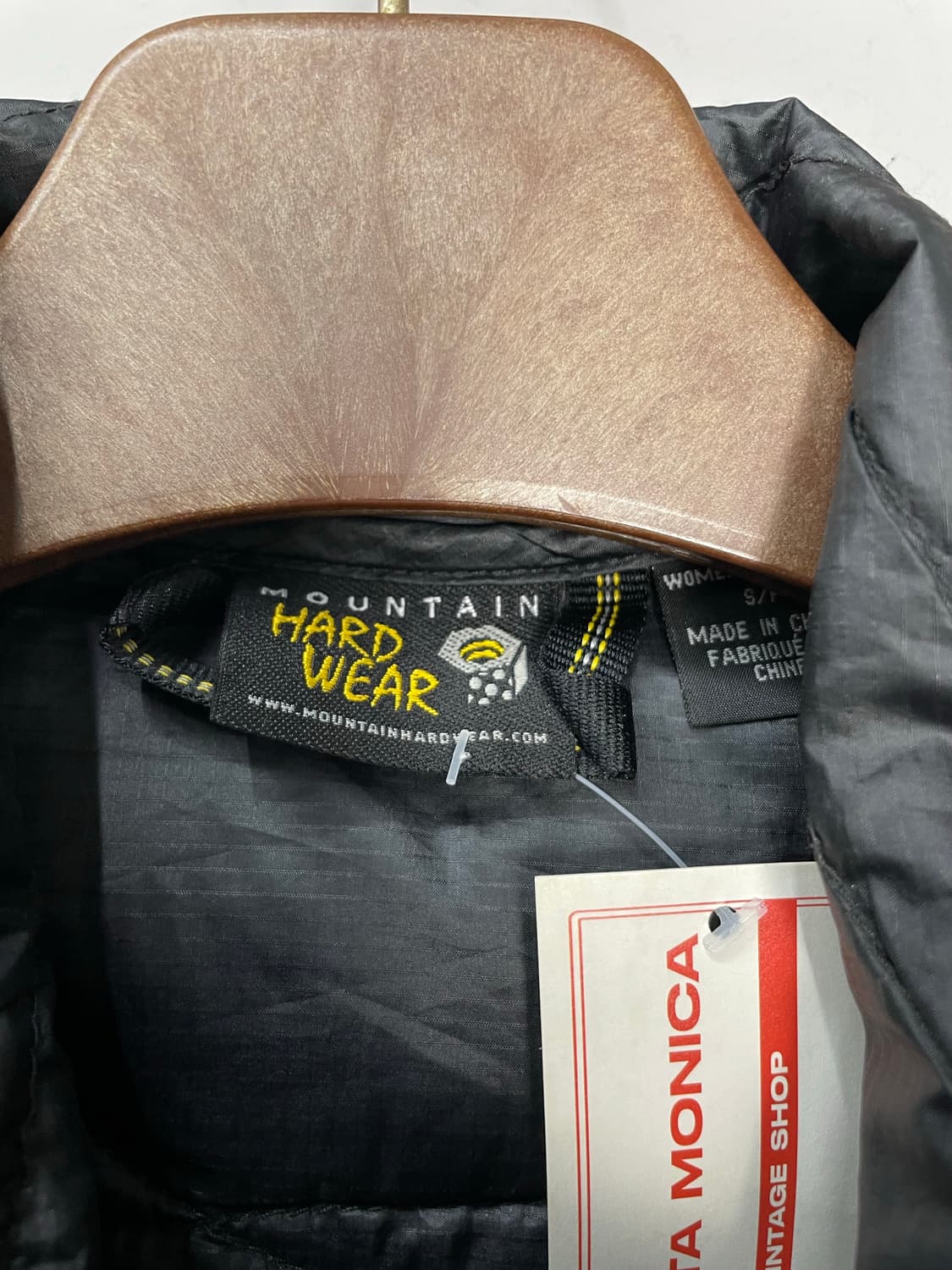 마운틴 하드웨어 블랙 경량 다운 패딩 H975 상품이미지7