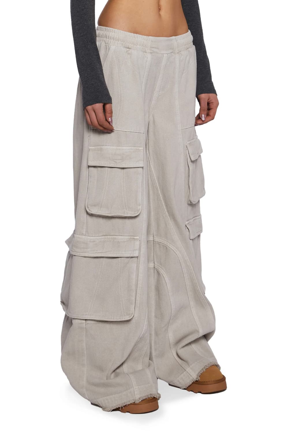 Low wide cargo pants 로우라이즈 와이드 카고 팬츠 상품이미지3