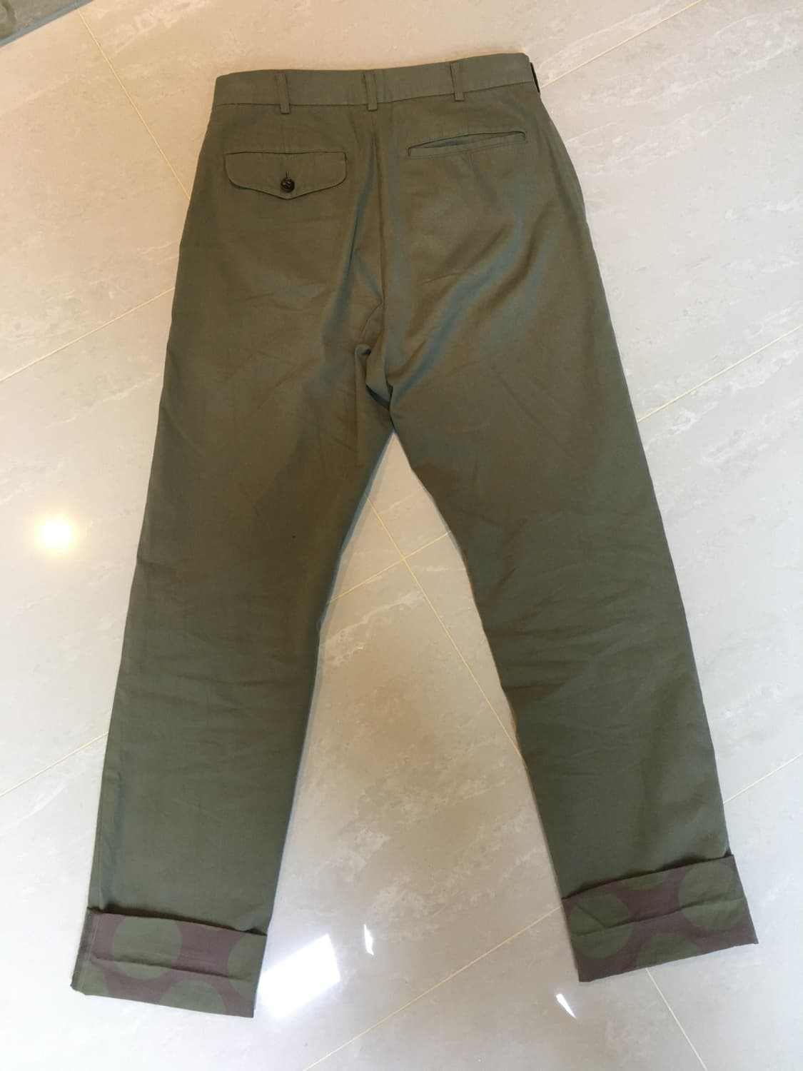 다나카옴므(田中ム), AD2001

도트 팬츠 상품이미지3