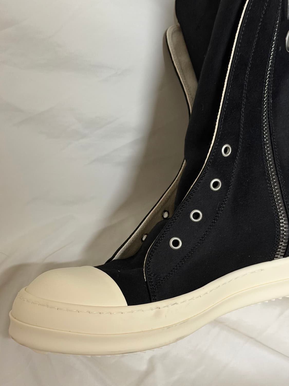 릭오웬스 다크쉐도우 오버사이즈 텅 스니커즈 상품이미지2