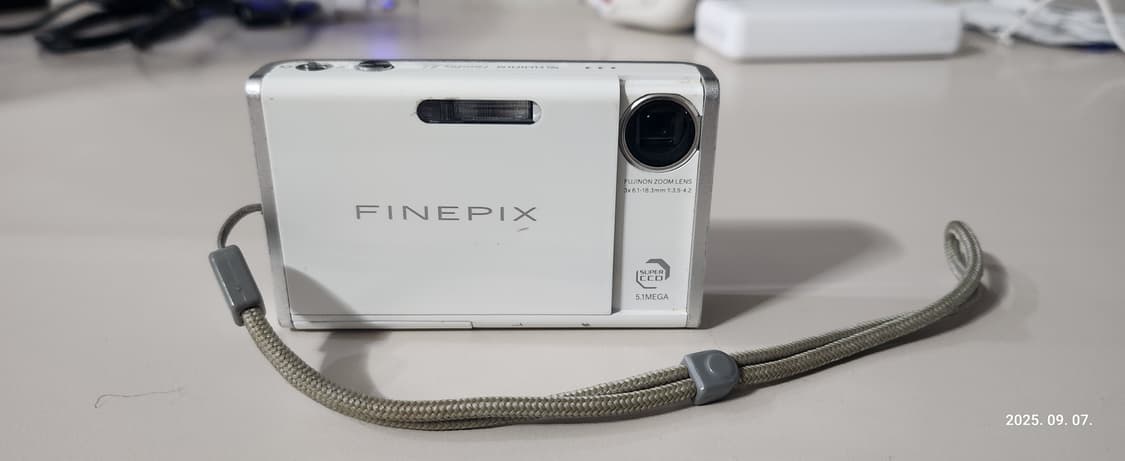 Fujifilm 파인픽스 Z2 빈티지 레트로 디지털카메라(하자) 상품이미지1