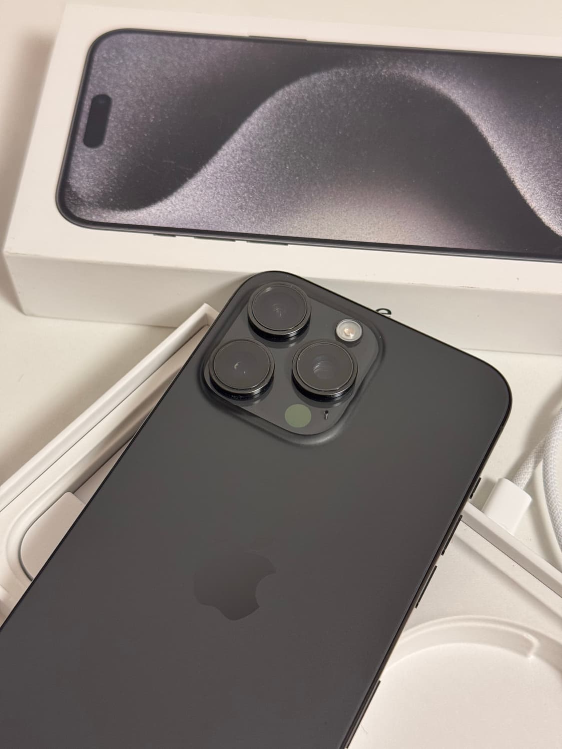 아이폰15프로맥스 512기가(배터리 성능 91) 상품이미지4