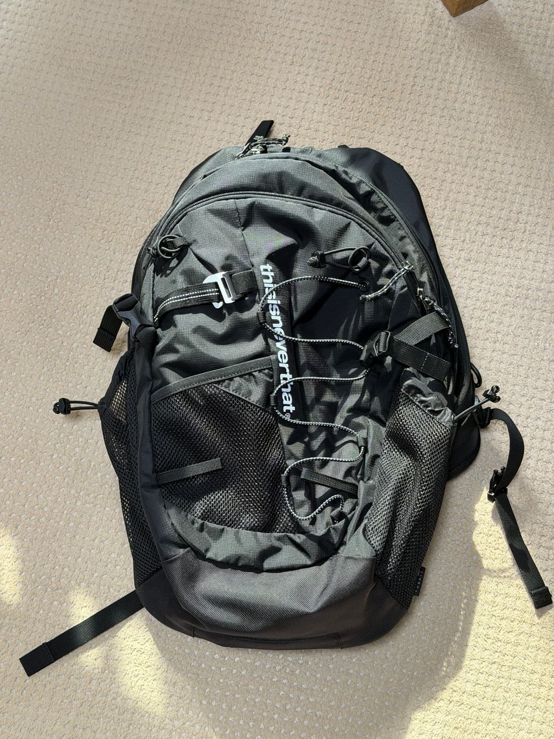 디스이즈네버댓 필드백팩28 블랙 상품이미지1