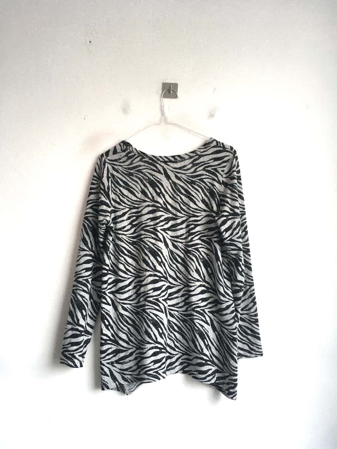 일본빈티지 레오파드 기모 롱 슬리브 상품이미지3