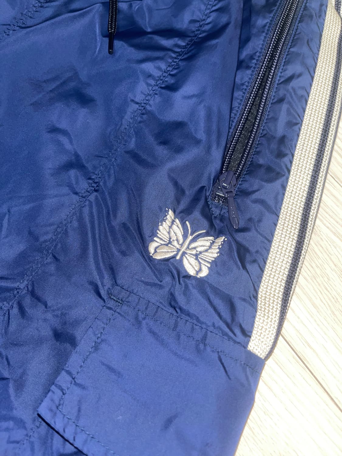 니들스 L.H.P 콜라보 H.D 트랙 나일론 숏팬츠  상품이미지2