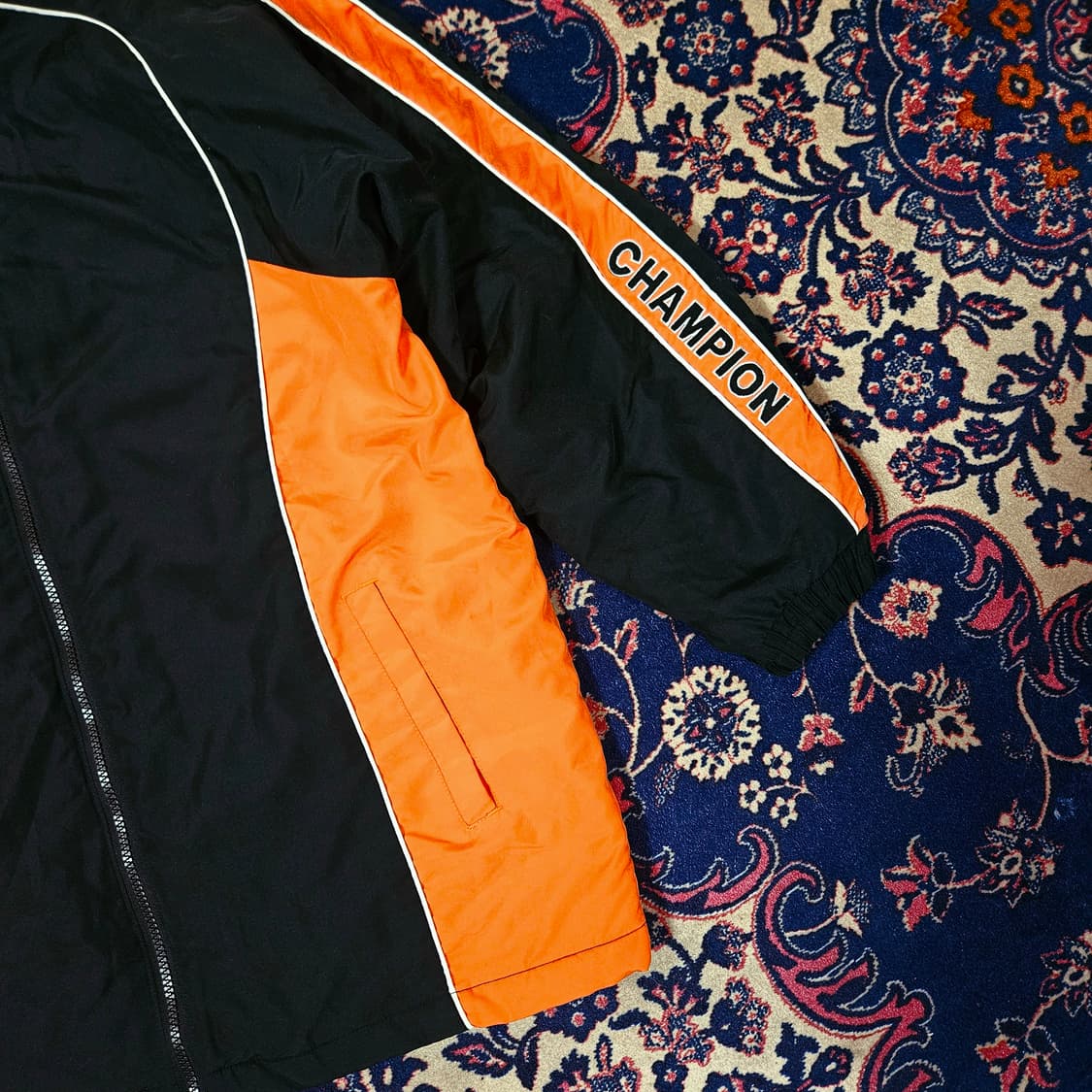 챔피온 90's 빈티지 사이드라인 레터링 바람막이 점퍼  상품이미지2