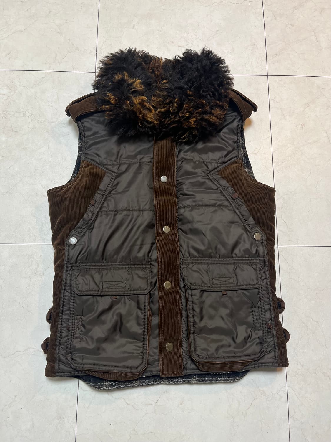 돌체앤가바나 퍼 코듀로이 울 베스트 상품이미지1