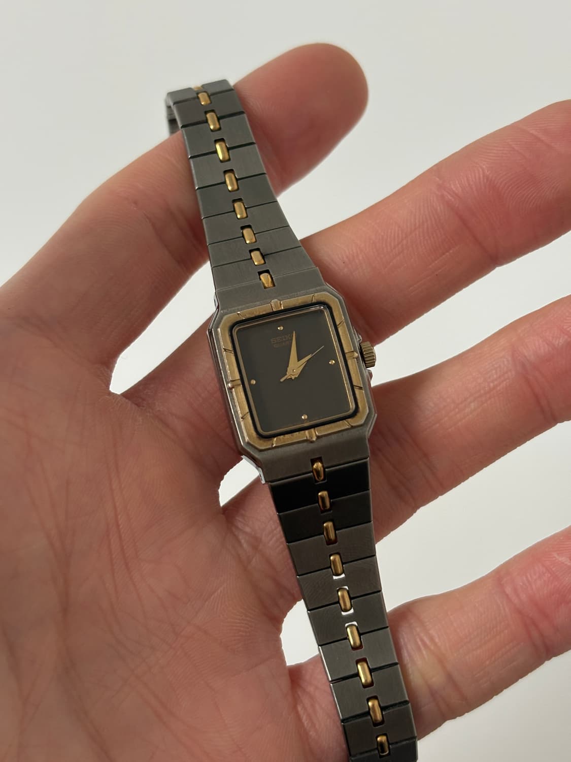 1980s Black Dial Square Ladies Quartz 상품이미지2