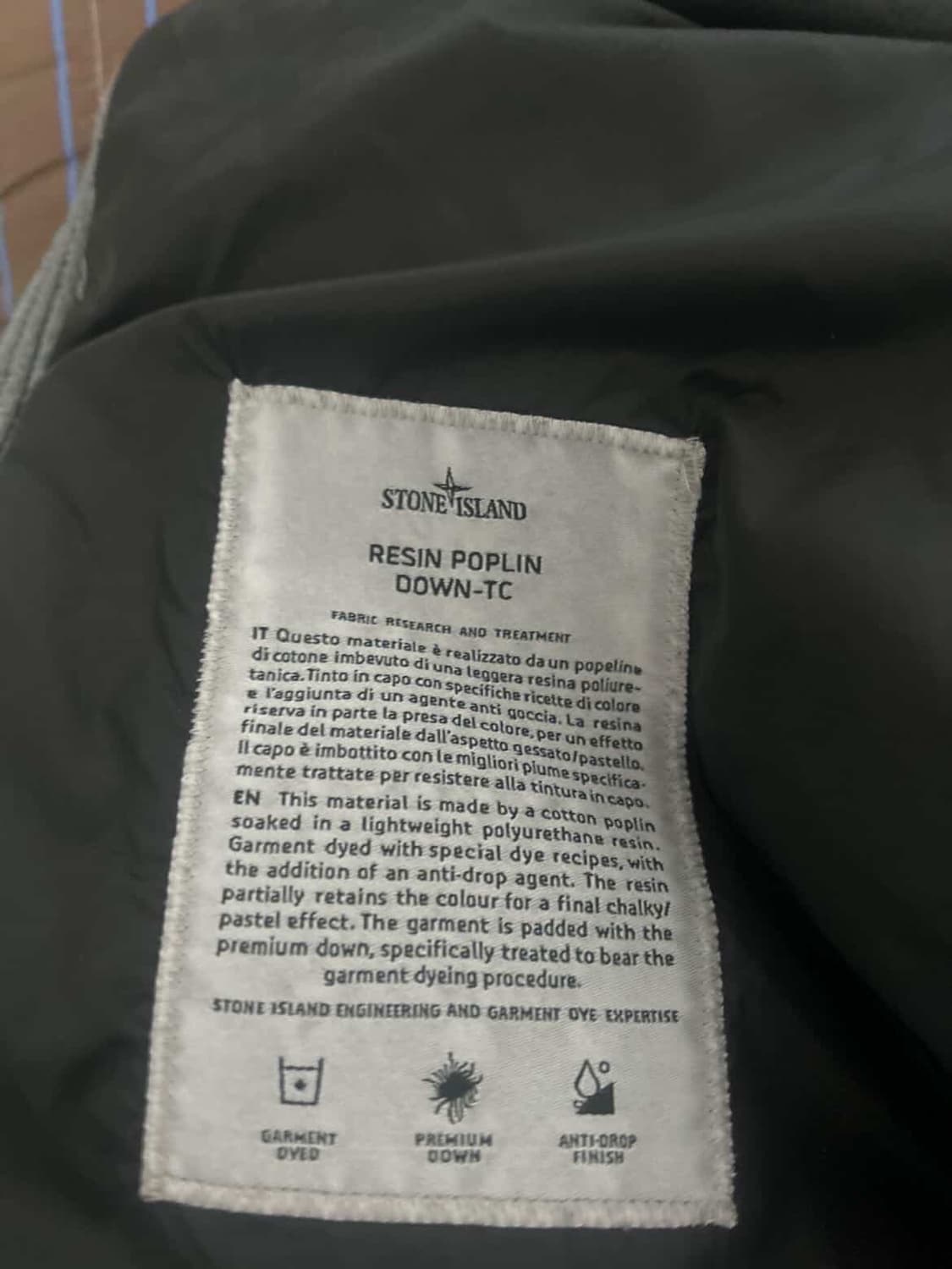 17fw 스톤아일랜드resin poplin down-tc패딩 상품이미지5