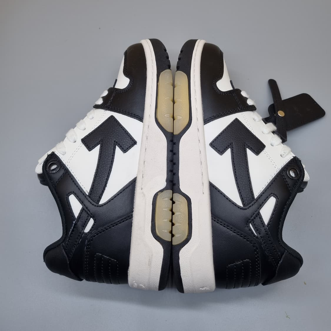 ow 운동화 245 상품이미지5