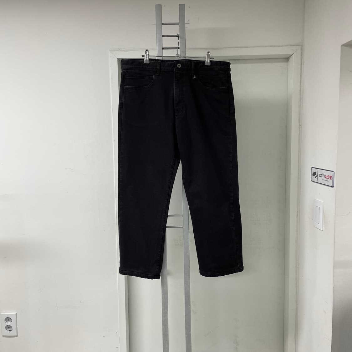 알레그리 블랙 데님 팬츠 90 상품이미지6