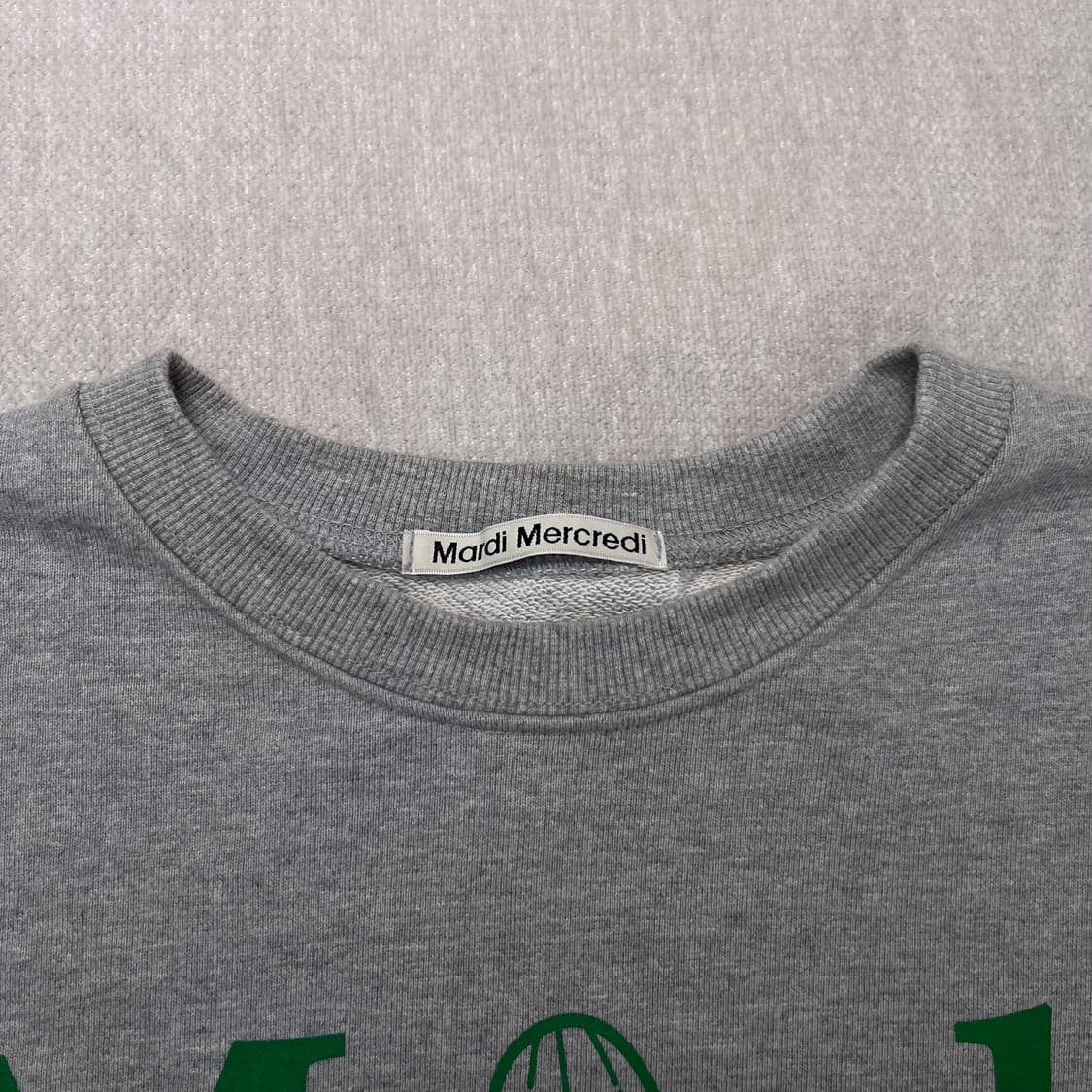 W 100 마르디 메크르디 맨투맨 상품이미지3