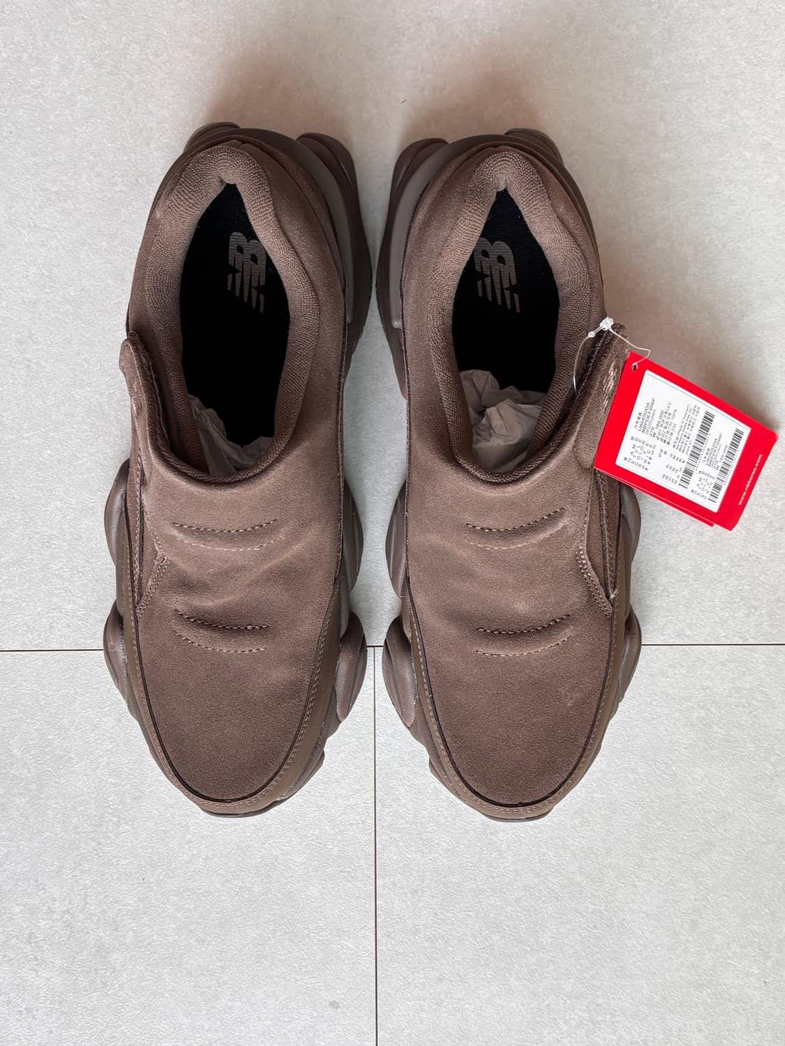 뉴발란스 8040 슬립온 스니커즈 브라운 상품이미지3