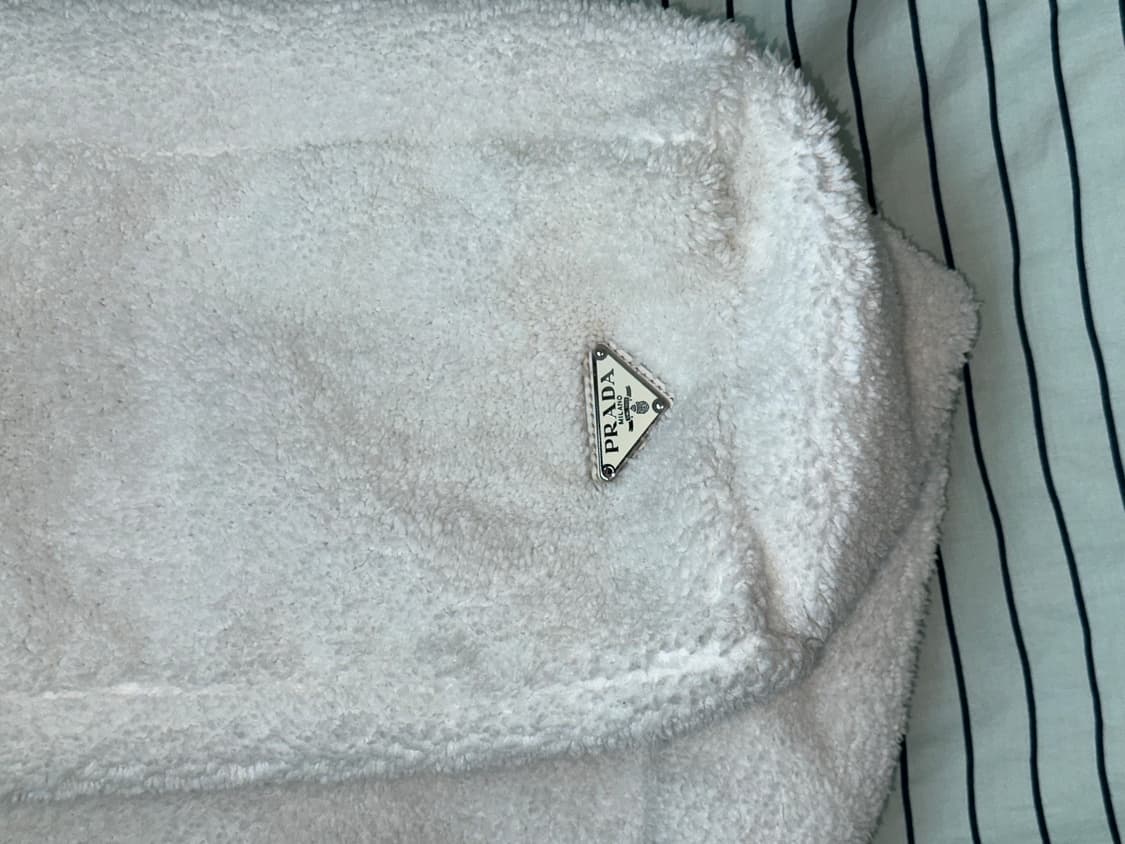프라다 테리백 상품이미지2