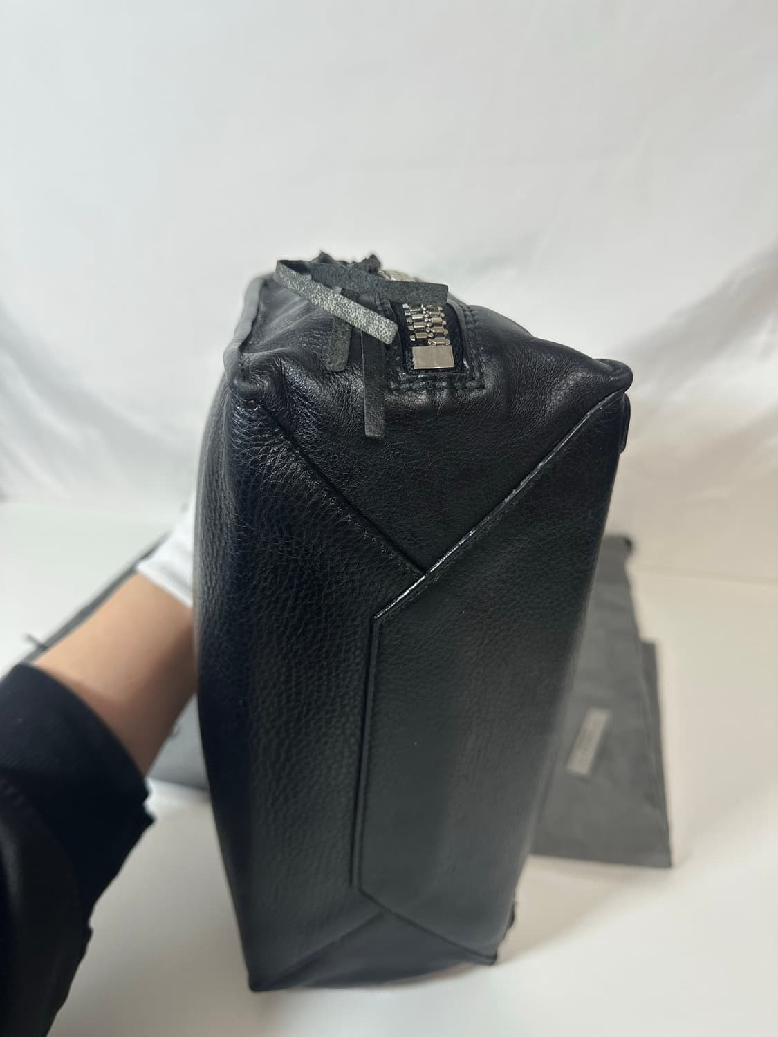 발렌시아가 파피에르 A6 블랙 (OS) 상품이미지6