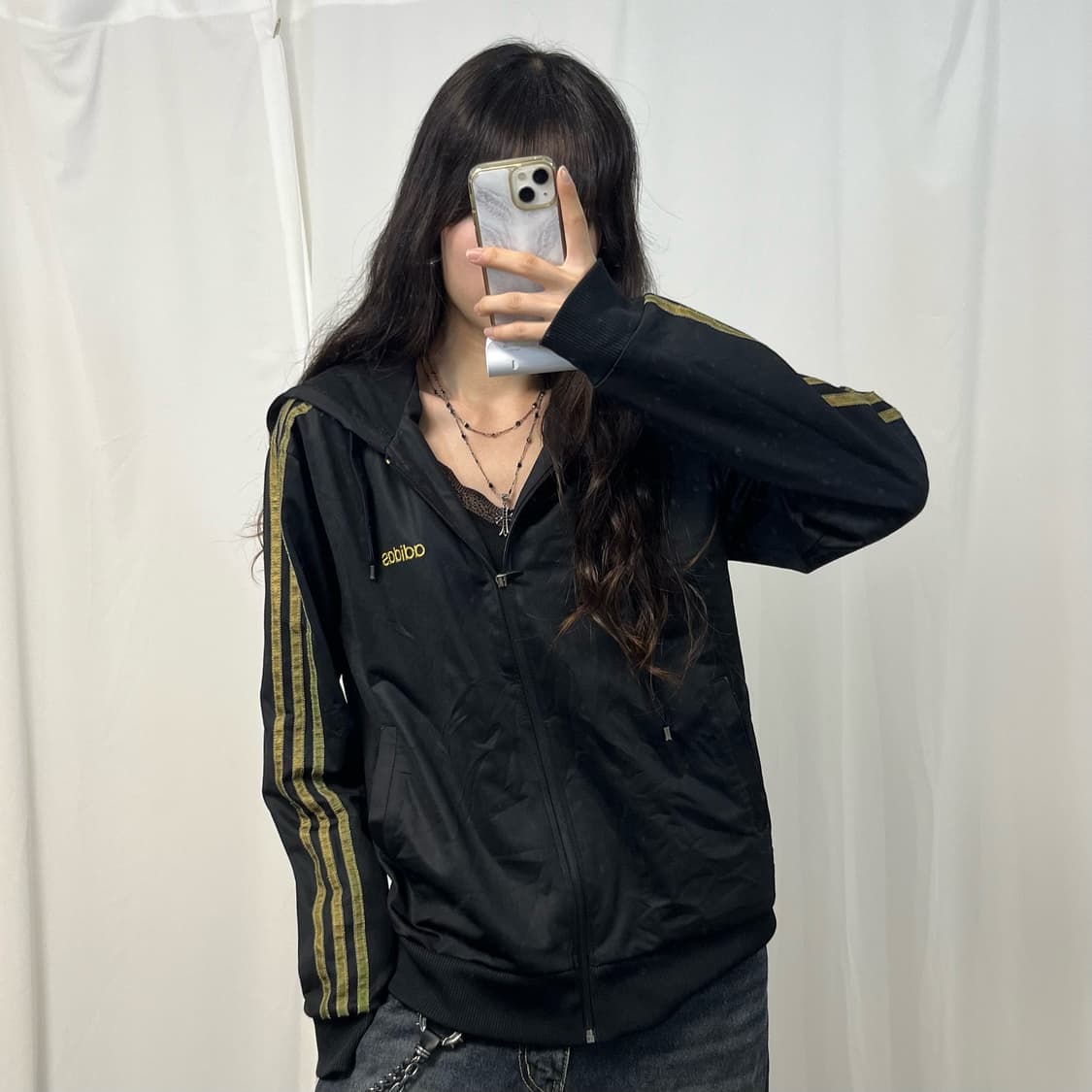 Adidas black hood jersey  상품이미지2