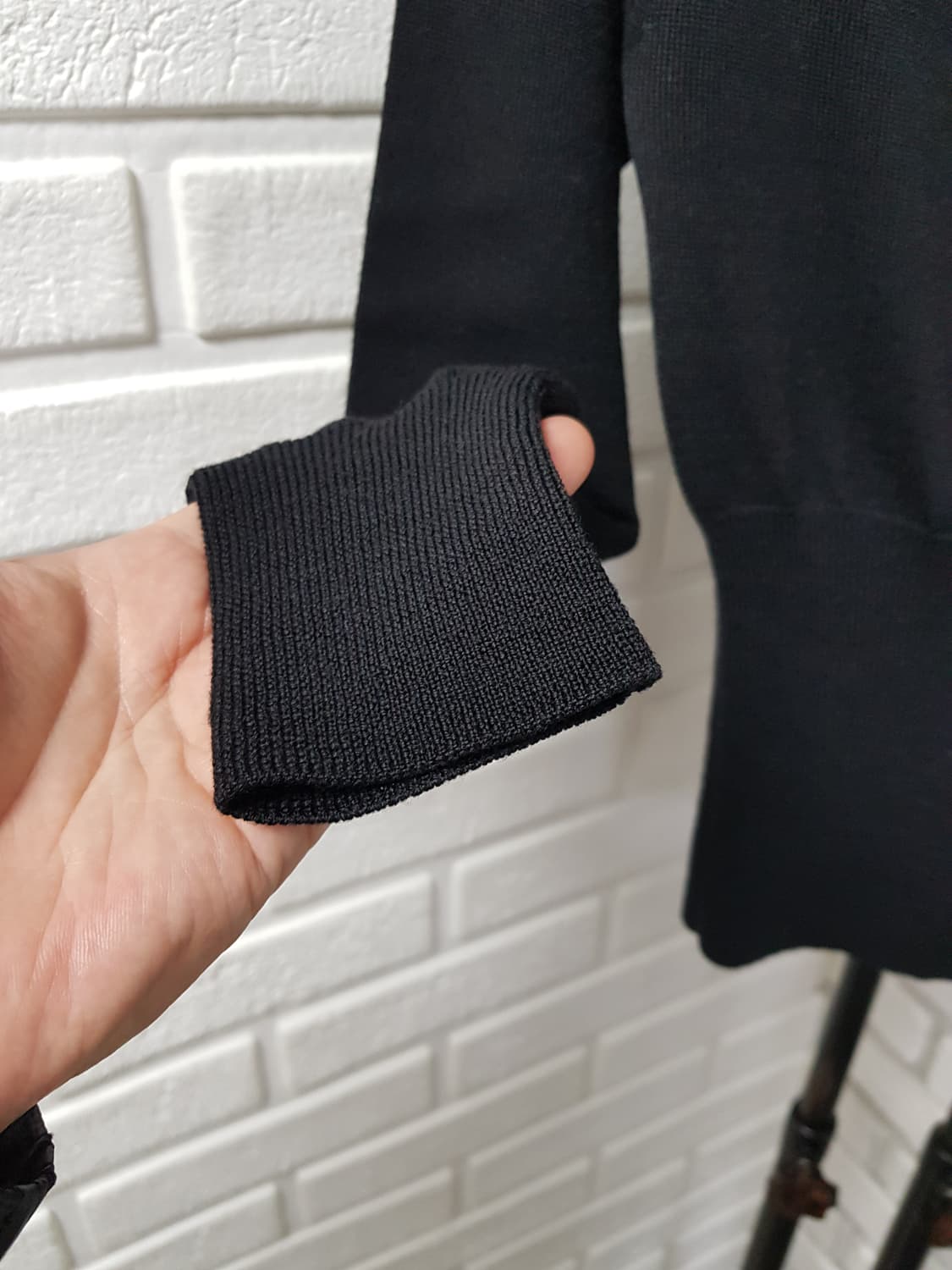 [xs/55/정품] 비비안웨스트우드 구체자수 울니트 블랙 상품이미지4