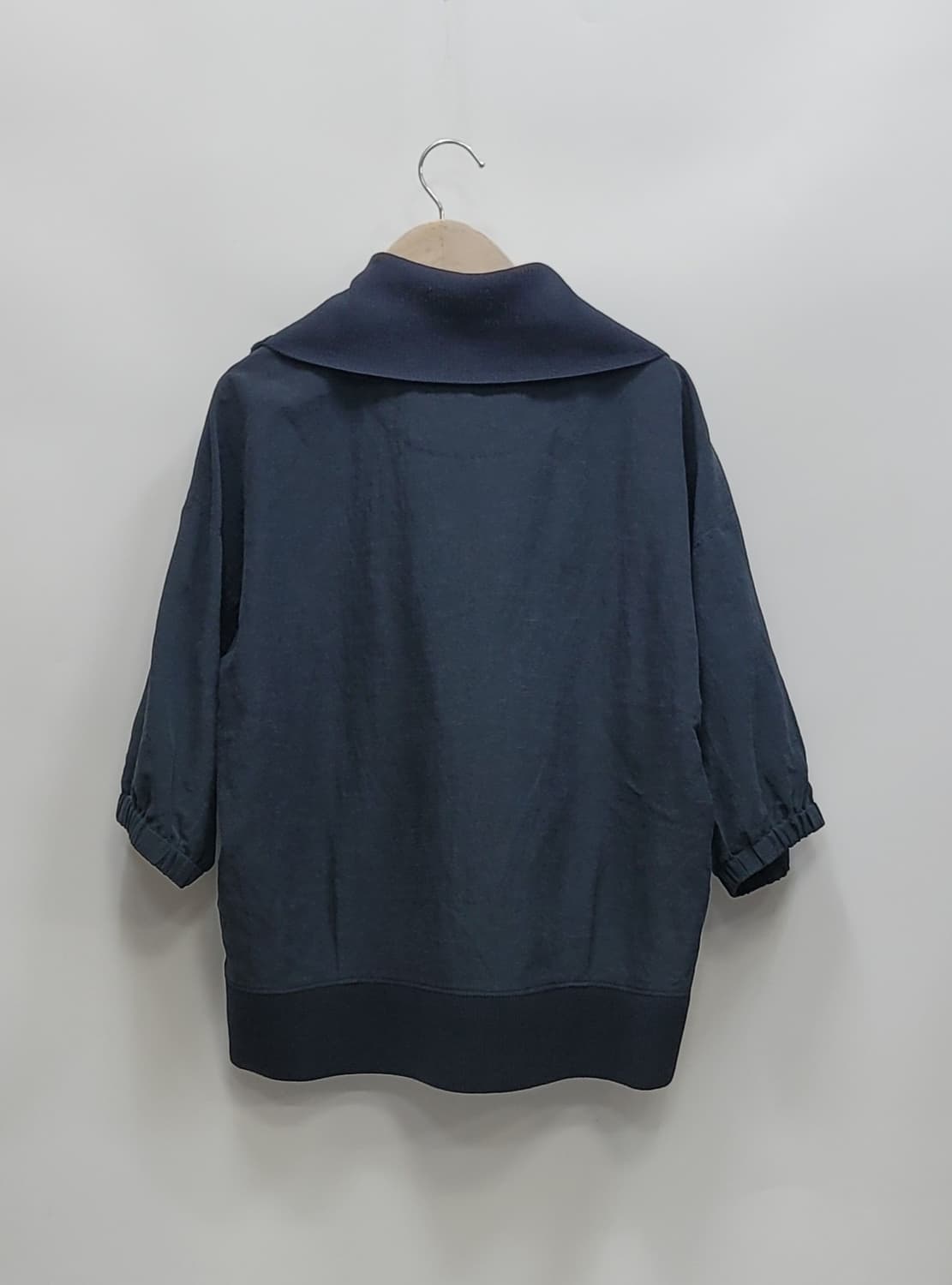 BCBG 21SS 니트 하이넥 반팔 하프 집업  / 여 88-96-160 상품이미지2