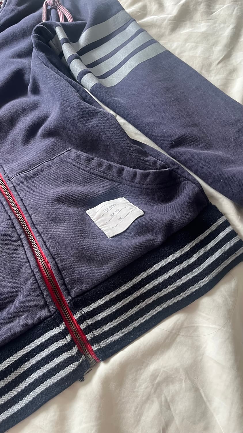 톰브라운 후드집업 상품이미지4