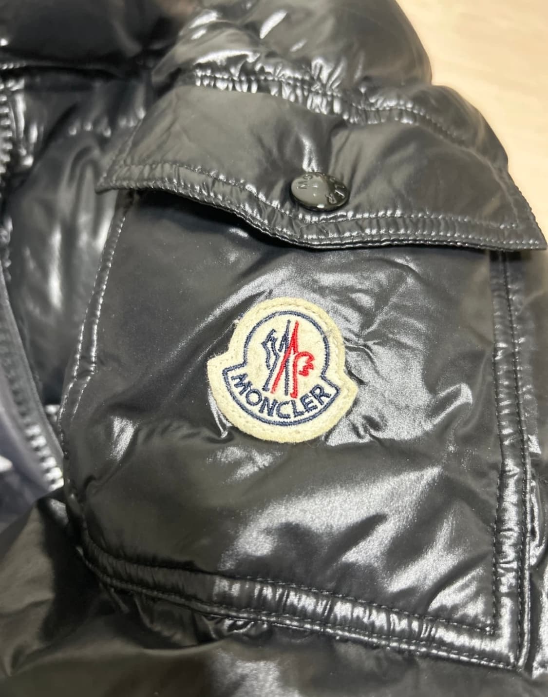 22fw 몽클레어 마야 2사이즈 (내부 카툰 실밥 풀림) 상품이미지6