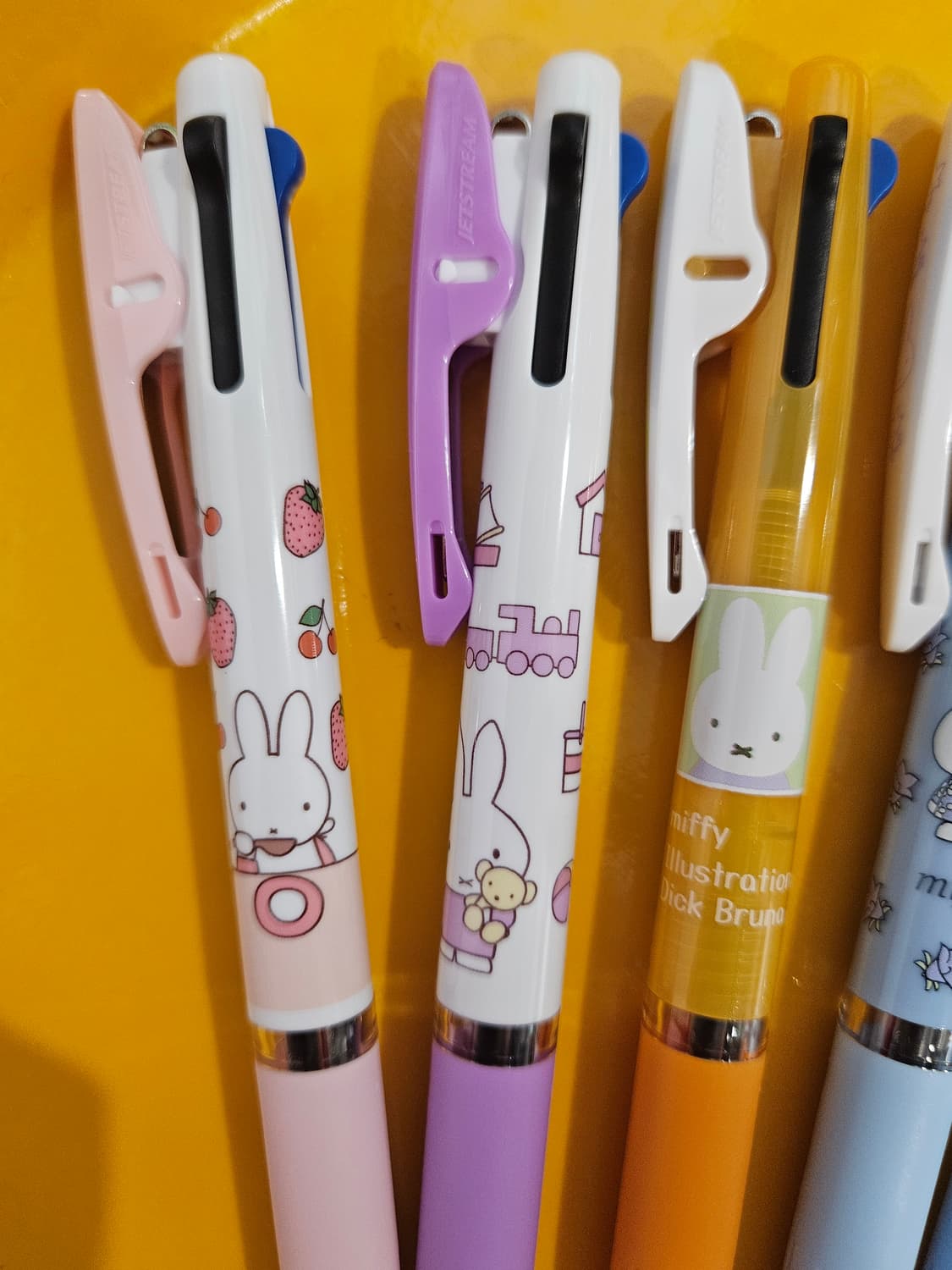 미피 제트스트림 3색볼펜 상품이미지2