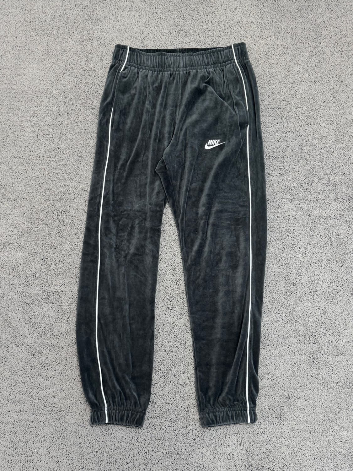 (M) 나이키 벨루어 파이핑 조거 팬츠 블랙 상품이미지1