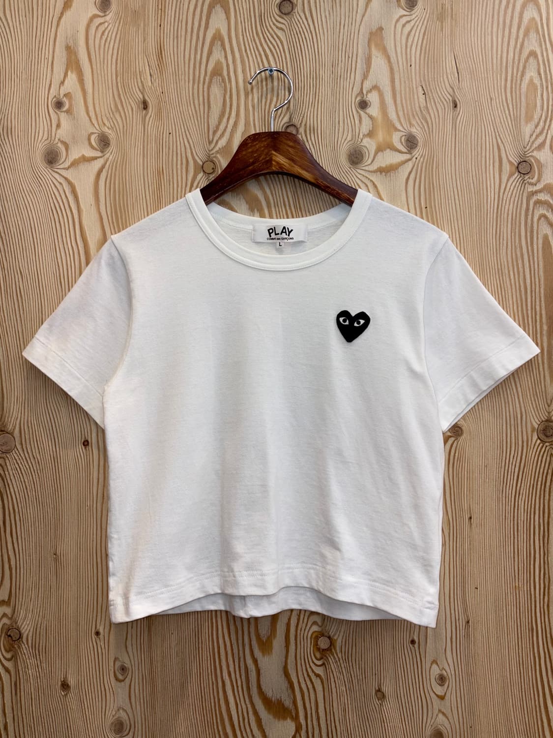 꼼데가르송 플레이 블랙하트 반팔 크롭티 상품이미지1