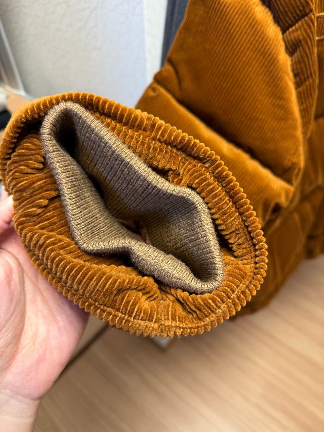 우영미 19fw 코듀로이 패딩 (48사이즈) 상품이미지3