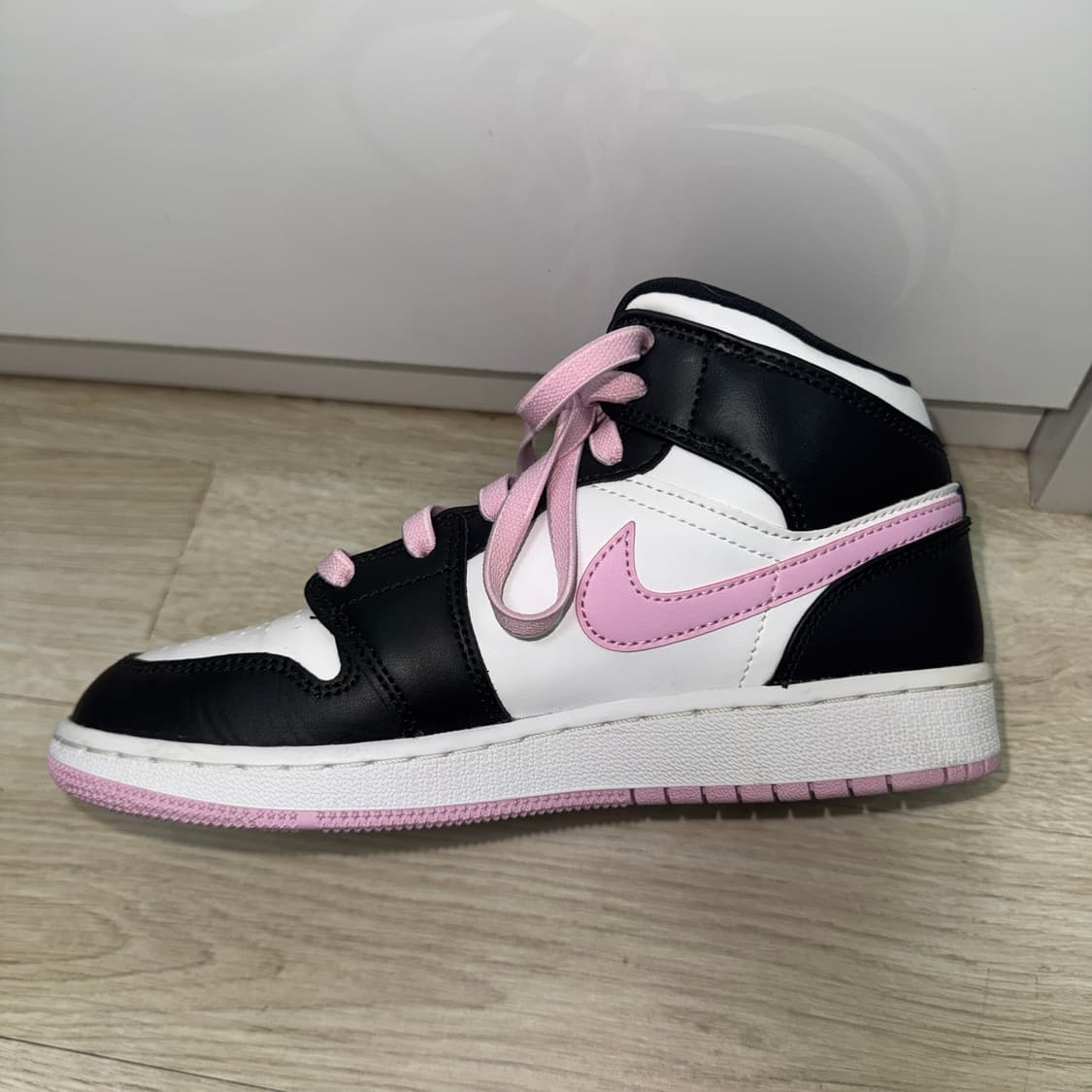 나이키 조던1 미드 라이트 아크틱 핑크 GS 230 상품이미지5