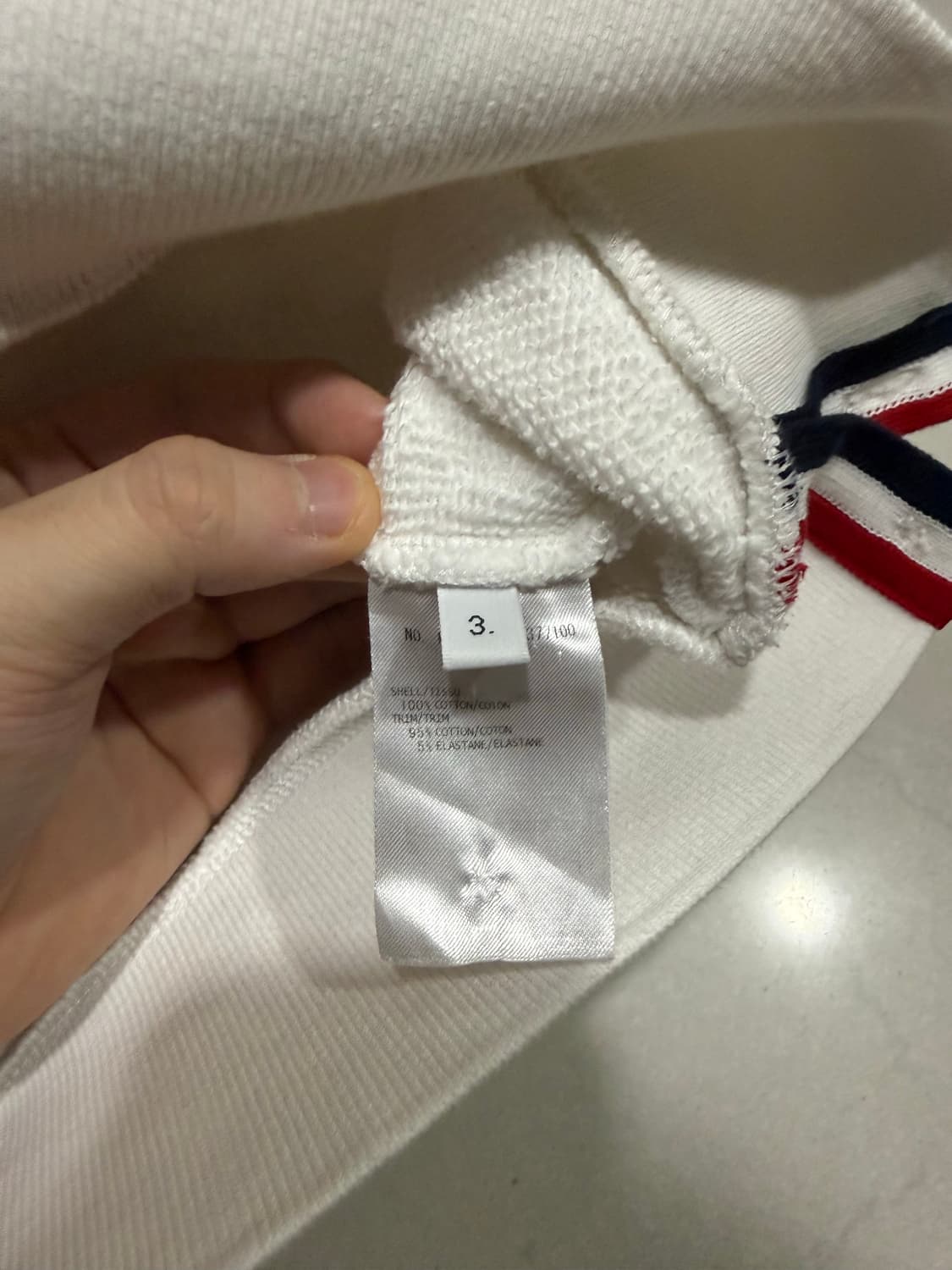 [당일출고,3사이즈] 톰브라운 화이트 백삼선 후드집업 상품이미지7